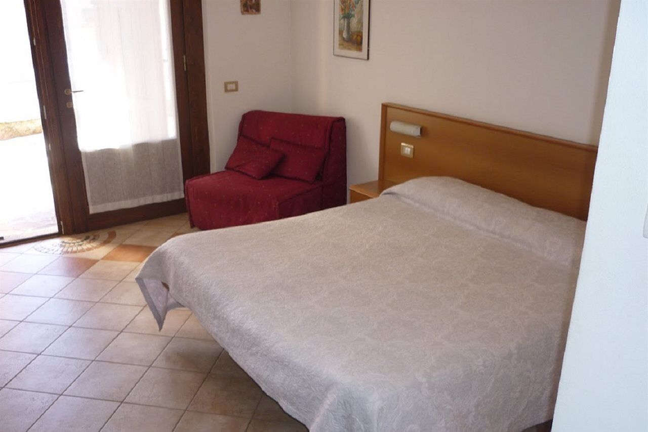 Hotel Breglia Lake Como Экстерьер фото